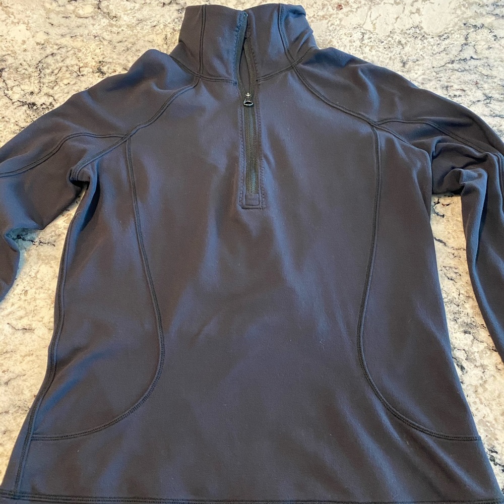 Lululemon jacket Great for running Very warm